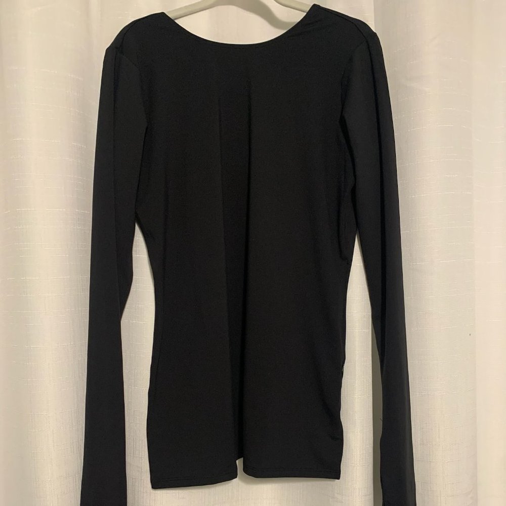 Fabletics Black long sleeve shirt with finger holes size small